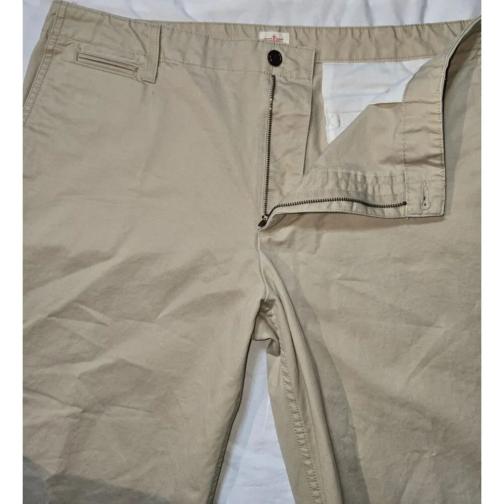 Dockers Size 38 x 29 Men's Khakis NWOT - 37